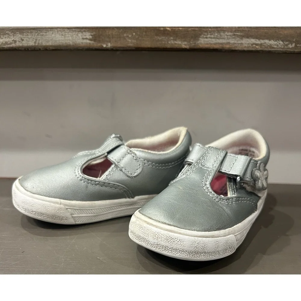 Keds Little Girls Daphne Silver Mary Jane Shoes T-strap Flower Size 4.5